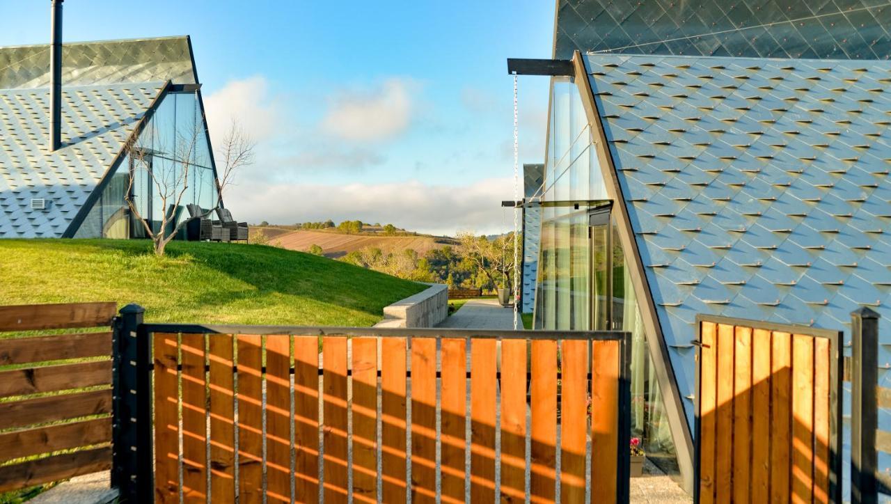 3 Hills Boutique - The Ranch Experience Hotel Trilofos Bagian luar foto