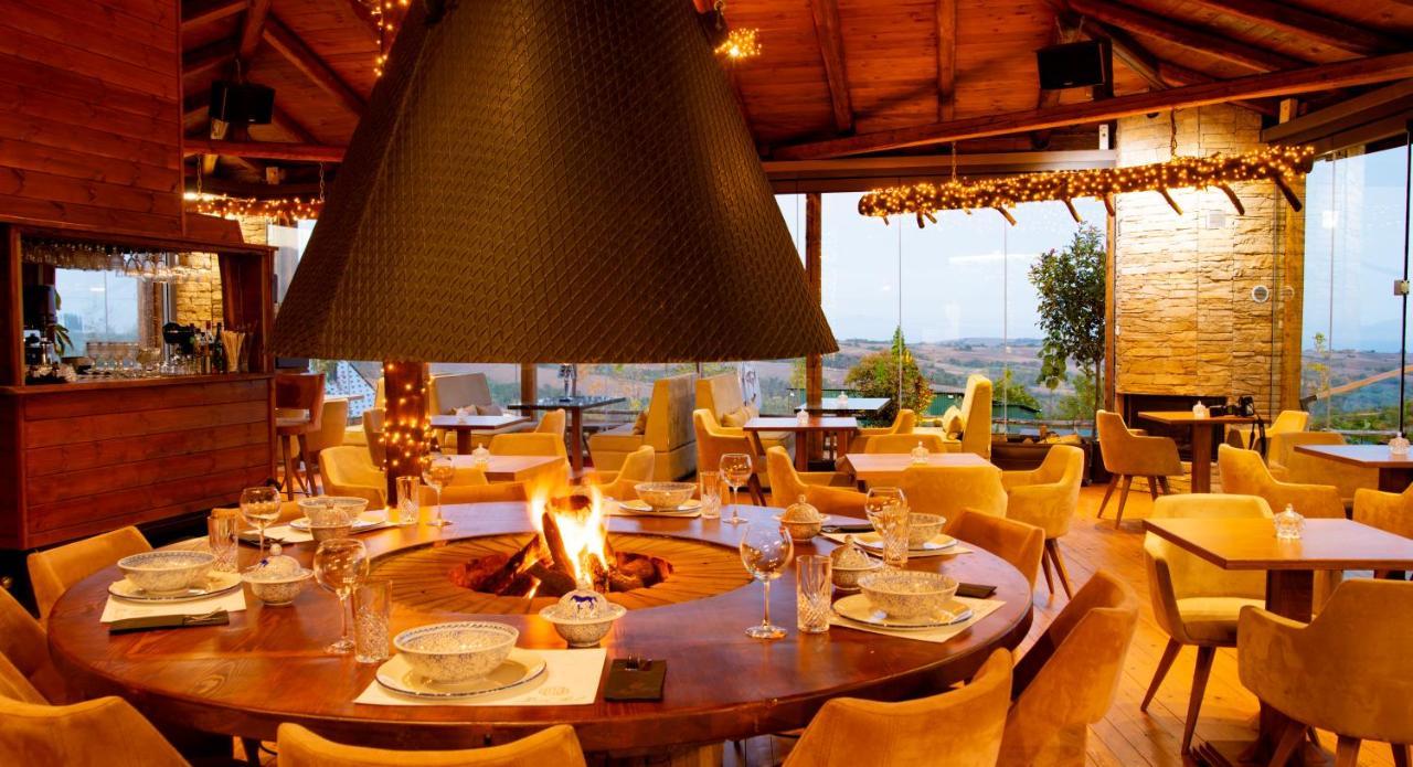 3 Hills Boutique - The Ranch Experience Hotel Trilofos Bagian luar foto
