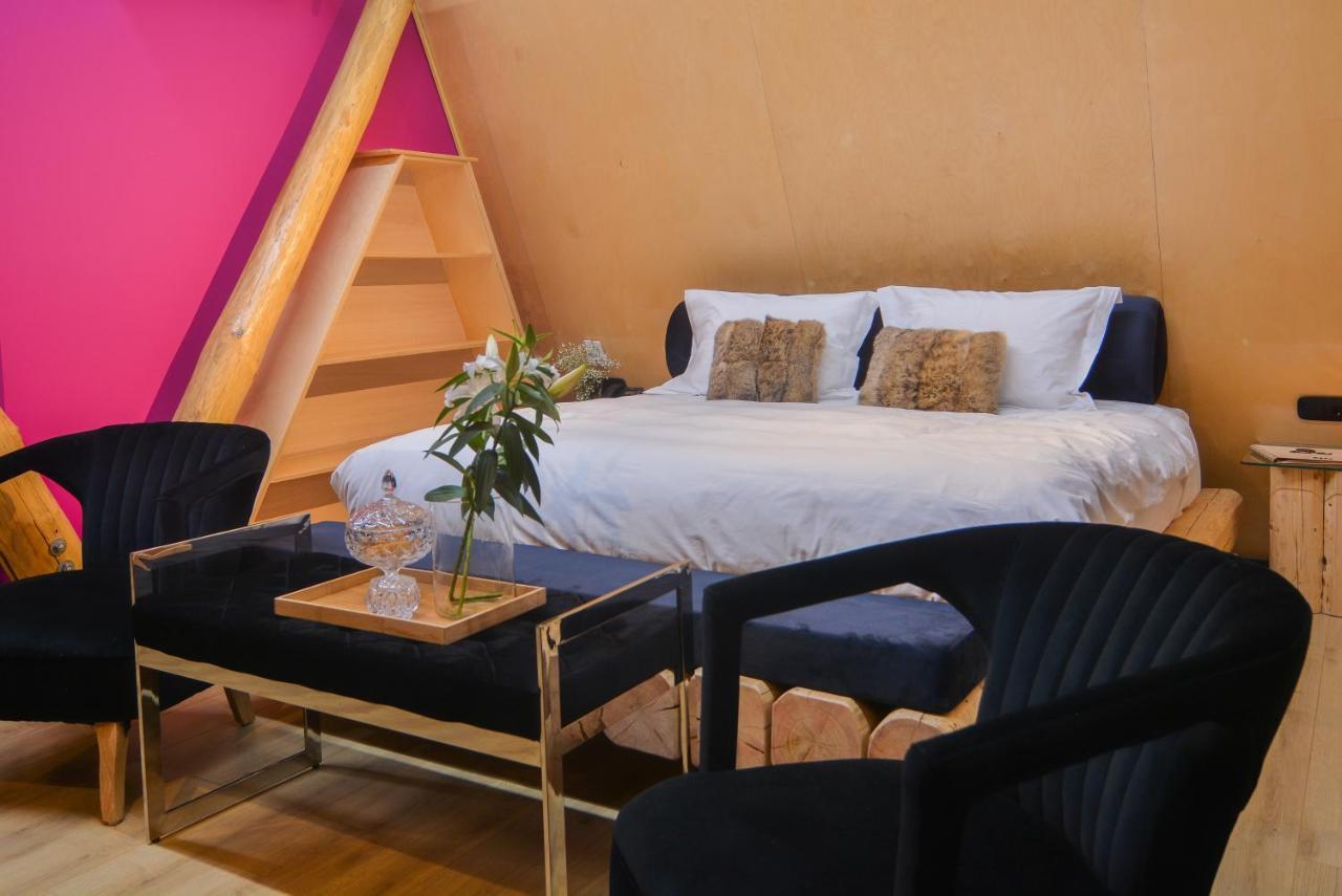 3 Hills Boutique - The Ranch Experience Hotel Trilofos Bagian luar foto